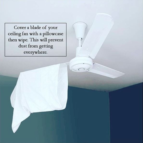 How to simply clean ceiling fans