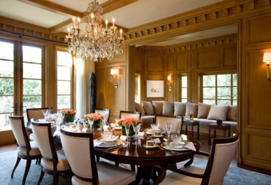6 Questions to ask when choosing lighting solutions for your dining room.