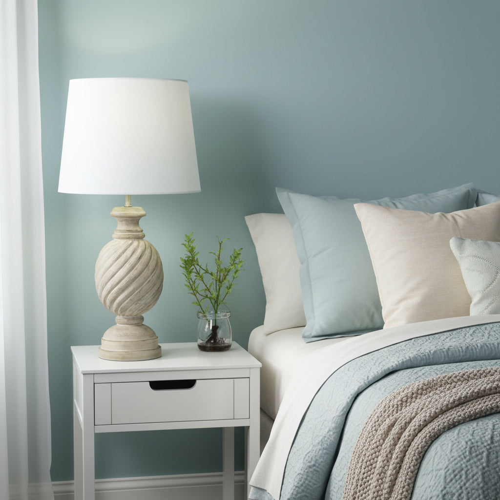 CARLISLE RESIN TABLE LAMP